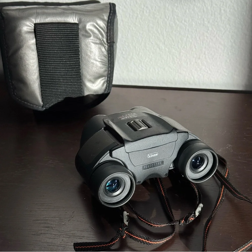 Vixen Arena Glasses 8×21 Binoculars 7.0° Wide View | Compact